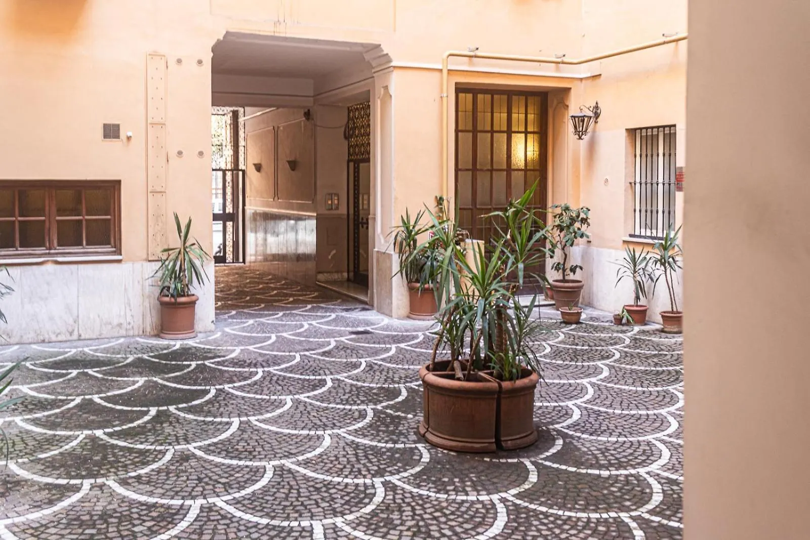 Porta Pia * * * * * - Luxury Flat Apartment Rome 0*,